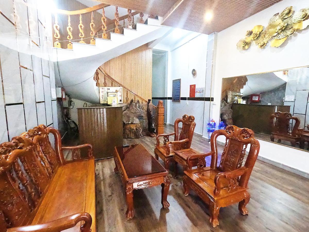 Hoang Anh Hostel Meo Vac Eksteriør billede