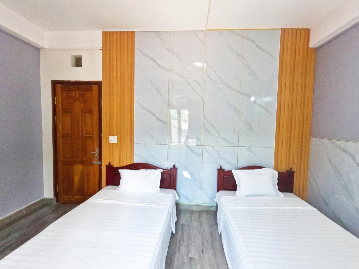 Hoang Anh Hostel Meo Vac Eksteriør billede