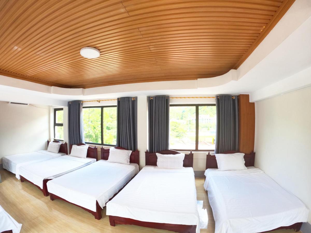 Hoang Anh Hostel Meo Vac Eksteriør billede